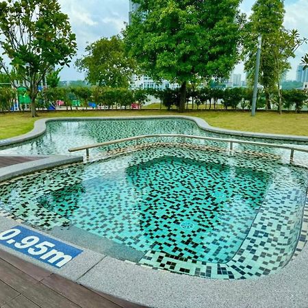 Studio, Cyberjaya, Netflix, Wifi, Free Parking, 3030 Dış mekan fotoğraf